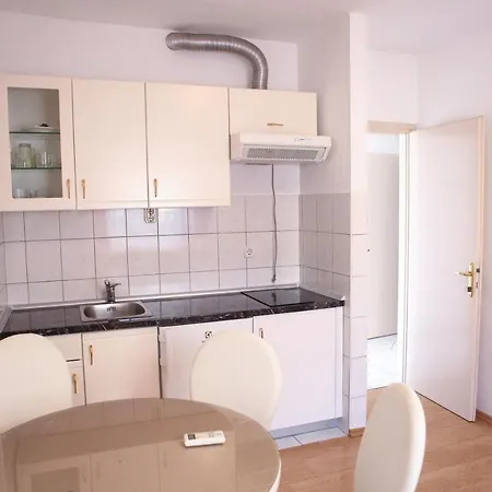 Apartment Andrej *